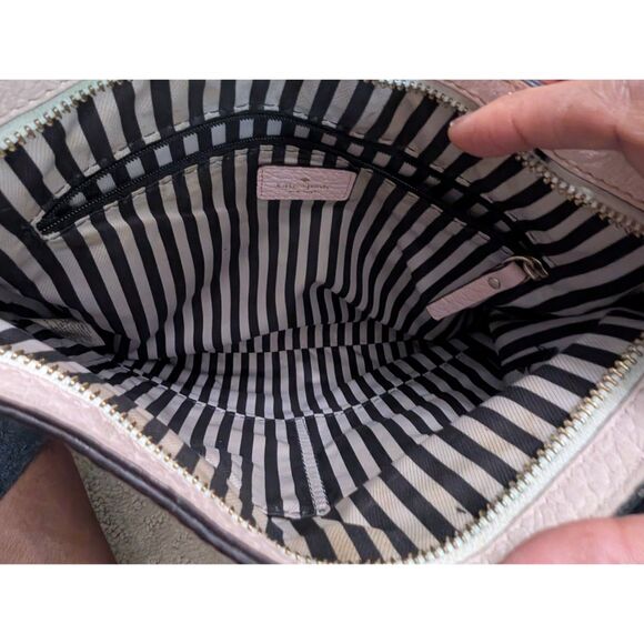 Kate Spade Crossbody Purse Light Pink Pebbled Leather with White Tassel - Picture 12 of 13